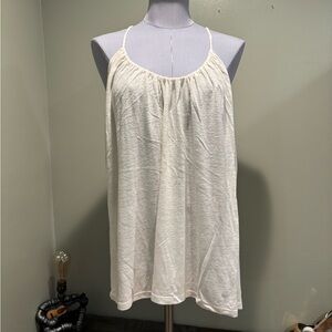 Old Navy Ladies Cream Tank Top Blouse.Size Large. Linen/Polyester Blend